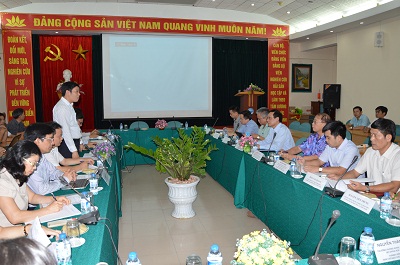 Đoàn Ban Chỉ đạo Trung ương giám sát thực hiện Nghị quyết Trung ương 6 (khóa XI) làm việc với Viện nghiên cứu Hải sản 