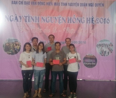 Ngày tình nguyện hồng hè 2016