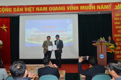 Lễ Công bố Quyết định giao Quyền Viện trưởng Viện nghiên cứu Hải sản