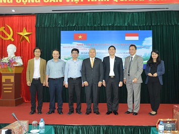 Ngài Đại sứ đặc mệnh toàn quyền nước Cộng hòa In-đô-nê-xi-a tới thăm và làm việc với Viện nghiên cứu Hải sản