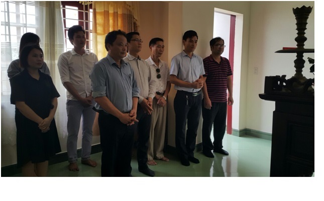 Thăm và tặng quà gia đình thương binh, liệt sỹ 27/7