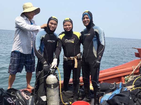 Vì đâu nguồn cá ở biển Đông đứng trước nguy cơ can kiệt?