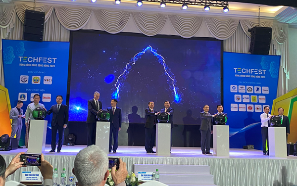 TECHFEST 2023: "Thành Nam khơi nguồn sáng tạo, Đồng bằng sông Hồng kiến tạo tương lai"