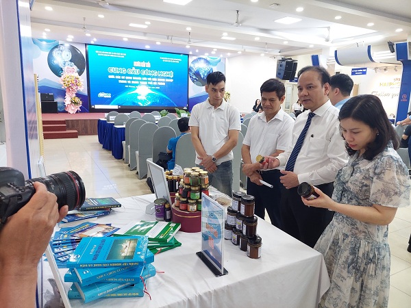 Kết nối cung cầu công nghệ giữa các cơ quan nghiên cứu với các doanh nghiệp