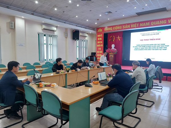 Hội thảo triển khai nhiệm vụ “Đánh giá nguyên nhân gây suy giảm hệ sinh thái thảm cỏ biển và đề xuất giải pháp quản lý, khai thác bền vững hệ sinh thái thảm cỏ biển ở khu bảo tồn biển Việt Nam”