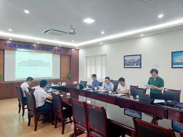 Hội nghị đánh giá, nghiệm thu "Hướng dẫn kỹ thuật trồng phục hồi rong câu chân vịt bằng phương pháp cấy cố định trên nền đáy tự nhiên"