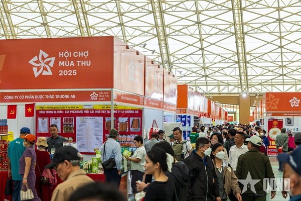 Viện nghiên cứu Hải sản tham gia trưng bày sản phẩm  tại Hội chợ Mùa thu lần thứ nhất - năm 2025