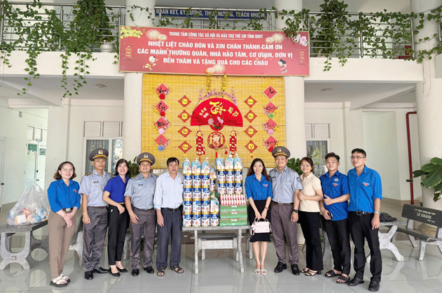 Mùa xuân yêu thương năm 2025