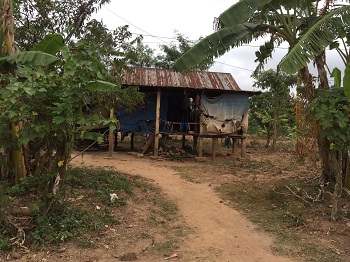 Ấm áp những suất quà dành tặng học sinh Vân Kiều, Pa Cô vùng biên giới Quảng Trị