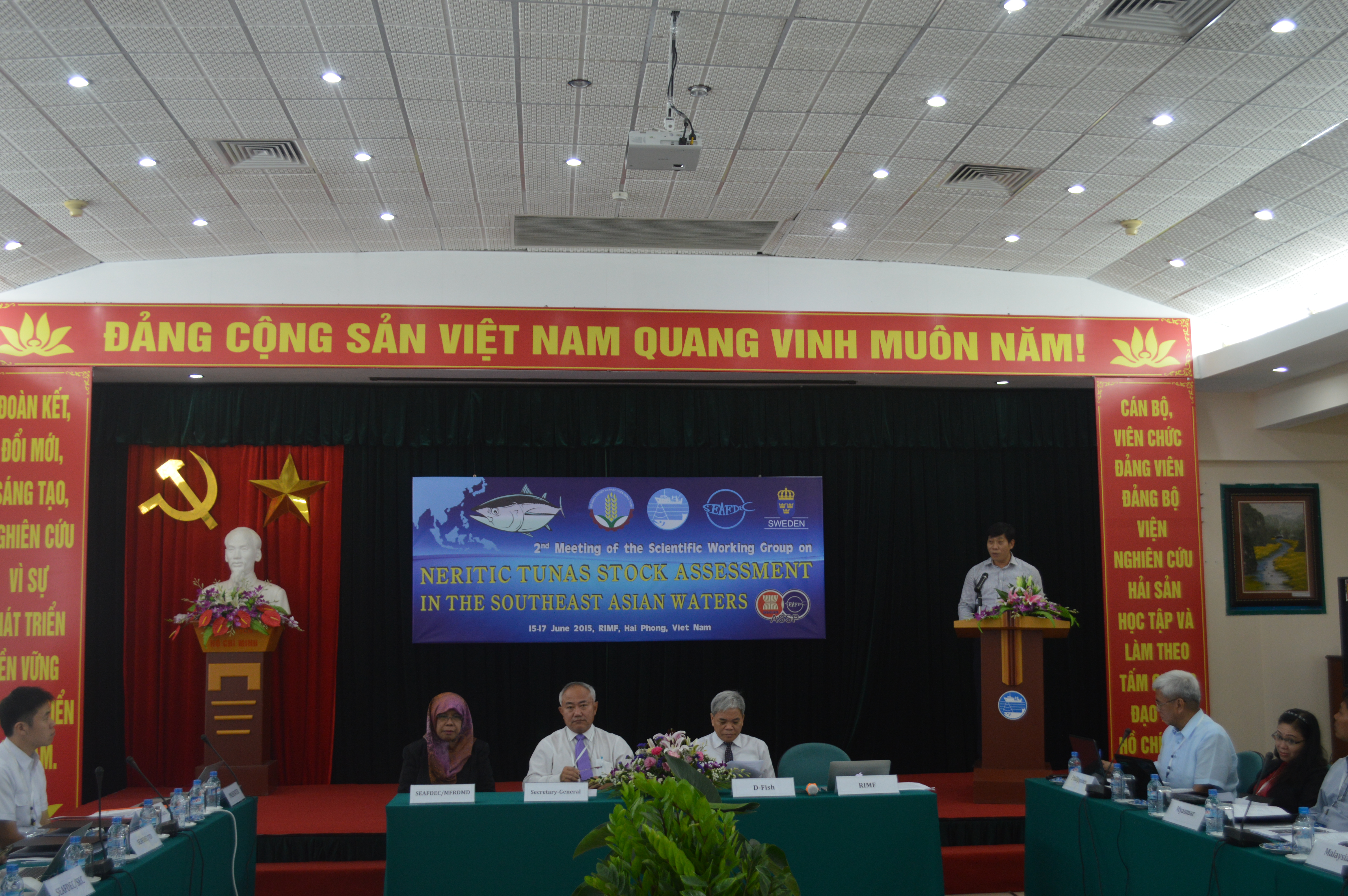 Cuộc họp lần thứ 2 Nhóm công tác khoa học về đánh giá trữ lượng cá ngừ ven bờ ở vùng biển Đông Nam Á